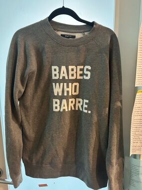Brunette The Label Heather Grey Graphic Pullover